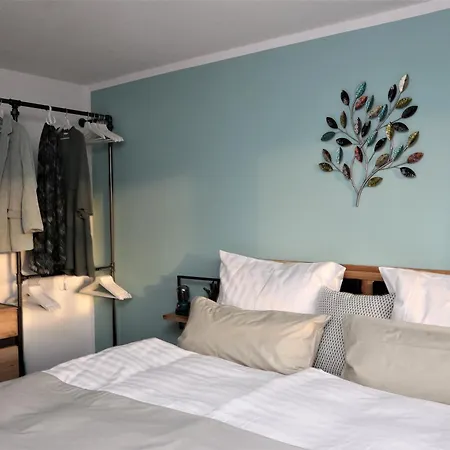 Mit Terassee & Aussicht Auf Und Berge *