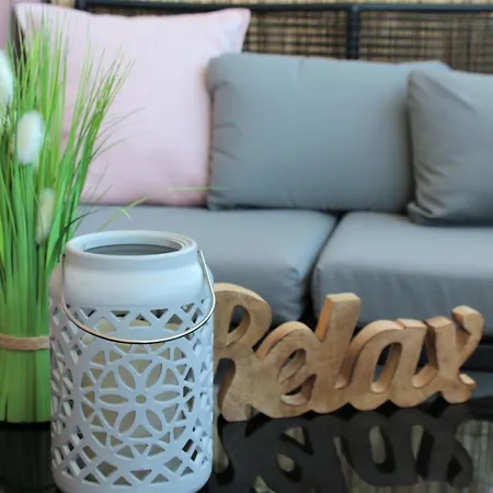 Mit Terassee & Aussicht Auf Und Berge