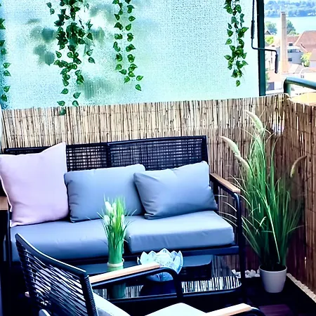 Mit Terassee & Aussicht Auf See Und Berge Apartment *
