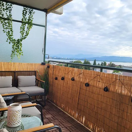Apartment Mit Terassee & Aussicht Auf See Und Berge *