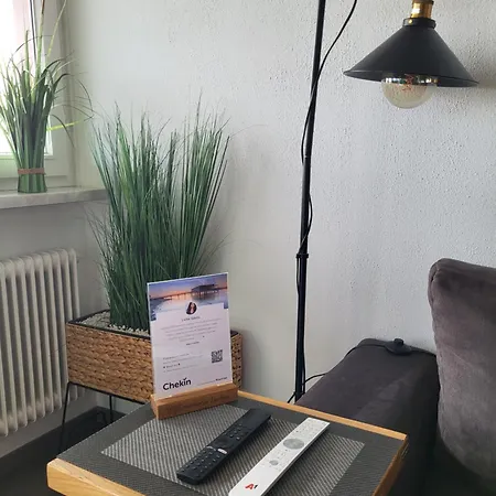 Mit Terassee & Aussicht Auf Und Berge Lochau