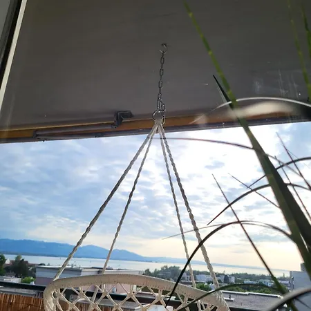 Lägenhet Mit Terassee & Aussicht Auf Und Berge *